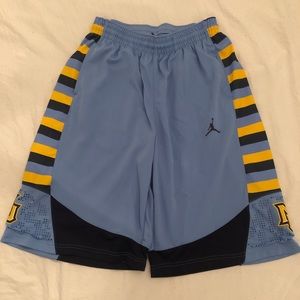 Men’s Jordan Marquette Basketball Shorts (L)